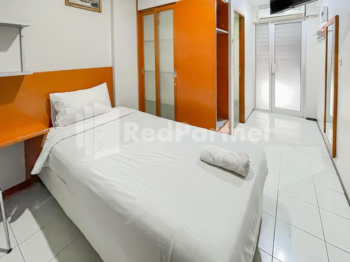 Sang Surya Guesthouse Syariah Near Rs Hasan Sadikin Mitra Reddoorz Bandung Eksteriør bilde